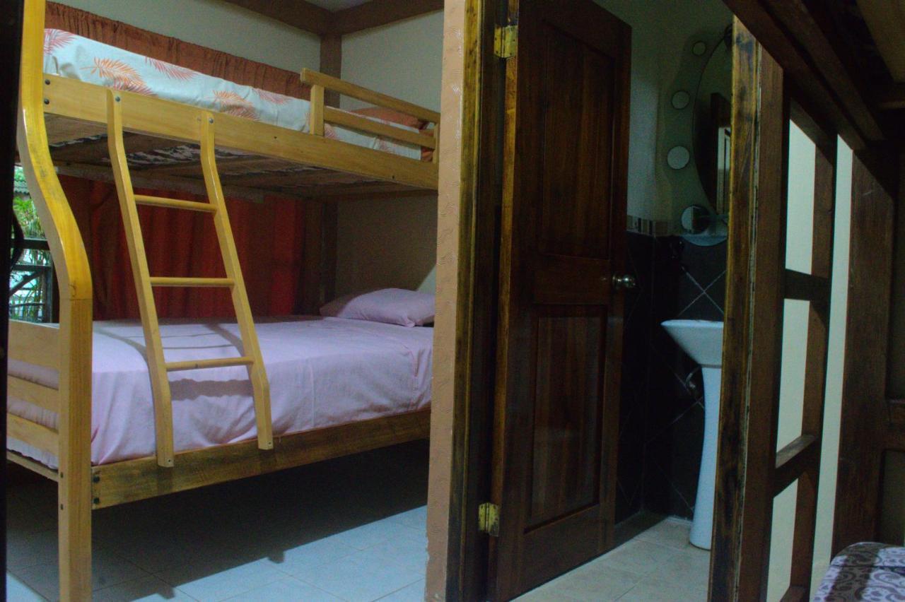 Hostal Tierra Y Mar Montañita Exterior foto
